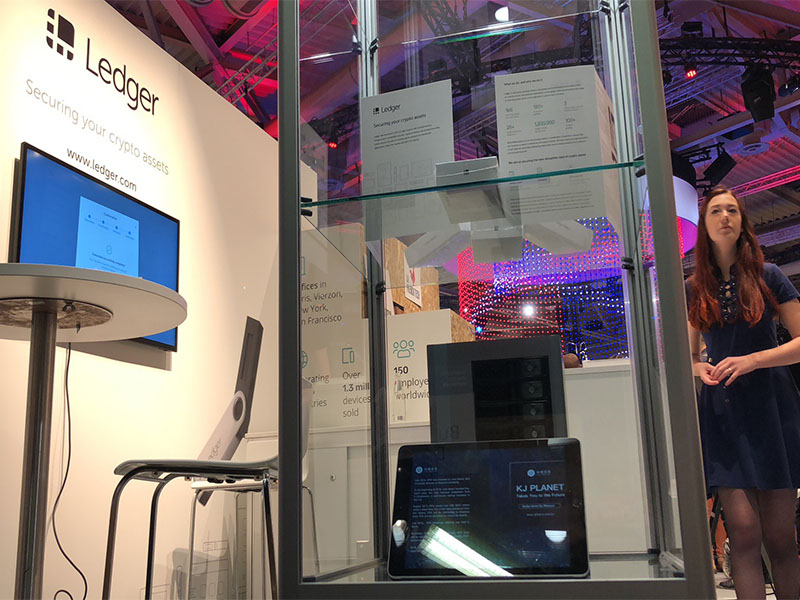 ../../../../Desktop/IFA%20展会图片.jpg